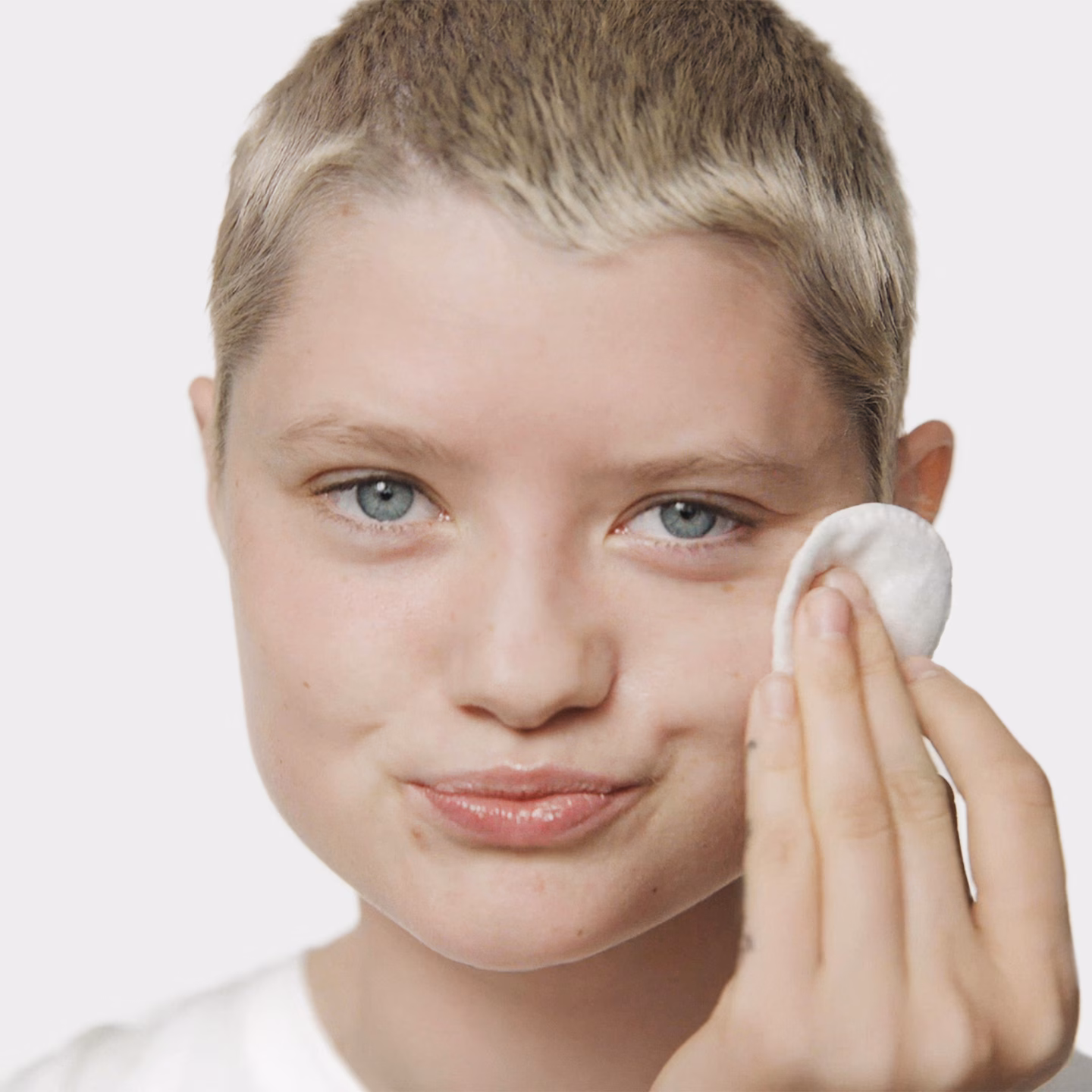 Clarifying Lotion 1.0 Twice A Day Exfoliator - immagine 2